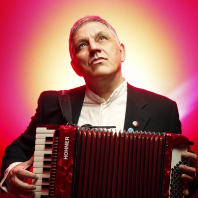 Ο Νίκος Πορτοκάλογλου γιορτάζει τα 30 του χρόνια στην Τεχνόπολη στις 20/6