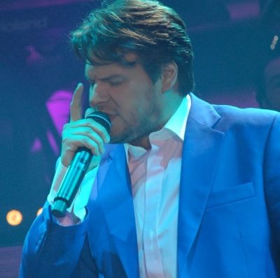 Ο Πάνος Κιάμος συνεχίζει και μετά το καλοκαίρι στο Posidonio!