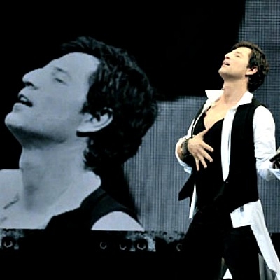 Ο Σάκης Ρουβάς για μία συναυλία στο Θέατρο Φλόκα Αρχαίας Ολυμπίας