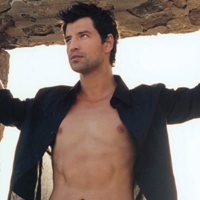 Ο Σάκης Ρουβάς live στη σκηνή των Mad Video Music Awards