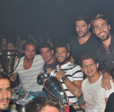 Στo ROMEO + γιόρτασαν οι Πρωταθλητές του πόλο της Βουλιαγμένης!