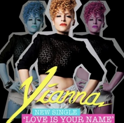 Η Yianna μας παρουσιάζει το νέο της τραγούδι!