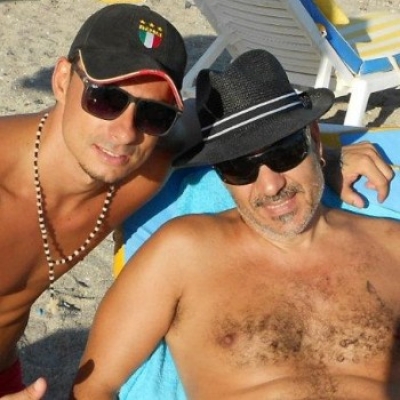 Ο Νότης Σφακιανάκης απολαμβάνει στιγμές χαλάρωσης και… ποδοσφαίρου στη Κω!