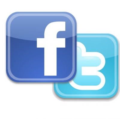 Οι καλλιτέχνες μας εύχονται καλό μήνα!