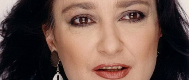 Βιογραφία | Αφροδίτη Μάνου