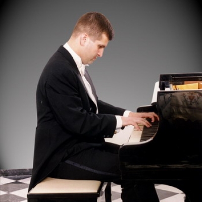 Μουσικές Βιογραφίες: Δημήτρης Σγούρος