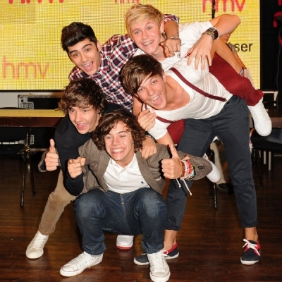 Κατηγορίες για τους One Direction