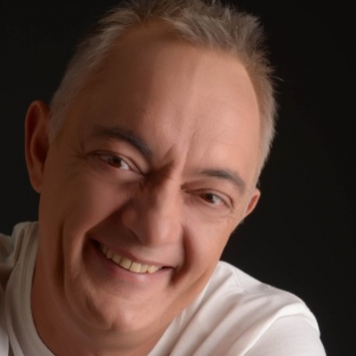 Κυκλοφόρησε το νέο τραγούδι του Θάνου Εγγλέζη "Να 'ταν σήμερα Δευτέρα"!