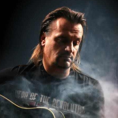 Κυκλοφόρησε το νέο video clip του Δημήτρη Γκουλούση!