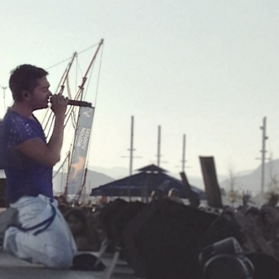 Μέλισσες: Μας παρουσιάζουν το νέο τους τραγούδι και τραγουδούν Παντελίδη και Πάολα!