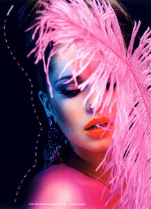 00028_Cheryl___Official_2013_Calendar___01___January___Normal__snoop__122_415lo