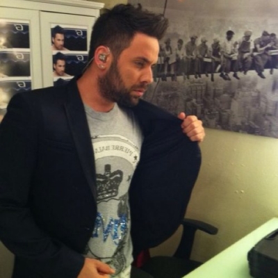 Η ερωτική μπαλάντα του Γιώργου Γιαννιά ξεχωρίζει στις καρδιές του κόσμου!