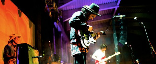 Night Beats + Acid Baby Jesus στο Six D.O.G.S 7/12