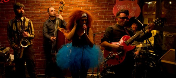 Oι Jive Aces και οι Penny & the Swingin' Cats live στην Αθήνα 27/10