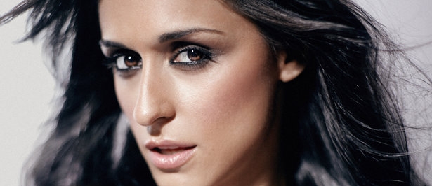 Το νέο τραγούδι της Χριστίνας Σάλτη!