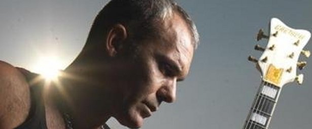 Ο Στέλιος Ρόκκος επιστρέφει με ολοκαίνουριο single | “Σ’ έχασα”