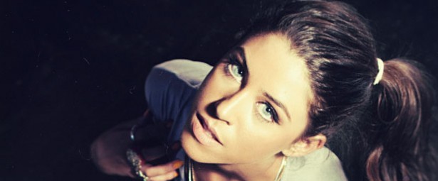 Έρχεται το νέο βίντεο κλιπ για το καινούριο τραγούδι της Demy “Η Ζωή(Το πιο όμορφο τραγούδι)”