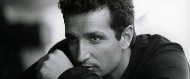 Δημήτρης Μπάσης: “Η κρίση στη δισκογραφία ξεκίνησε πολύ πριν την οικονομική κρίση”