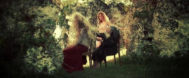 Νέο video clip από την Κατερίνα Μακαβού!