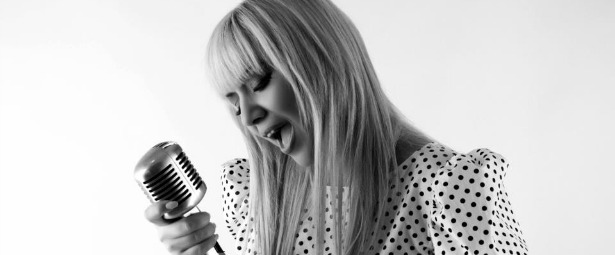 Μαριάννα Παπαμακαρίου | Δείτε το νέο της video clip "Ζήλεια"