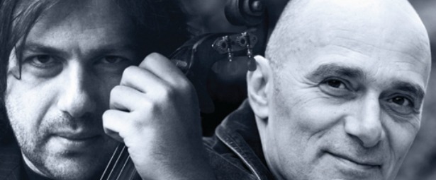 Ο Μάνος Πυροβολάκης και ο Οδυσσέας Τσάκαλος στο Mike’s Irish Bar 6,13/12