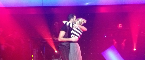 Ο Ηλίας Βρεττός χορεύει ταγκό στην πίστα του Anodos Stage (Δείτε φωτογραφίες & video)!