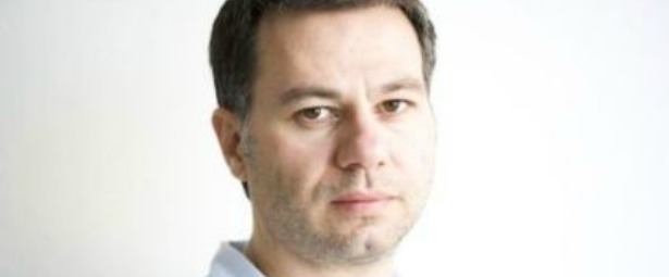 Ο Χριστόφορος Ζαραλίκος στο «Γυάλινο Μουσικό Θέατρο Up Stage» κάθε Σάββατο