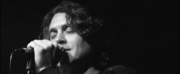 Ο Θοδωρής Κοτονιάς με τα Μακρινά Ξαδέρφια στο Ρυθμό Stage 26/5