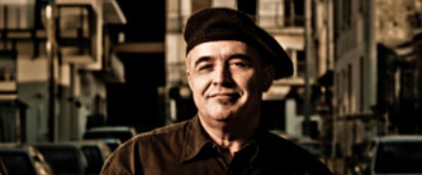 O Γιώργος Μεράτζας και η Φυλή των φίλων στον Ρυθμό Stage 28/11