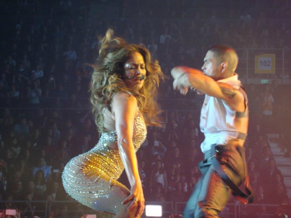 JLO i am into you Lopez