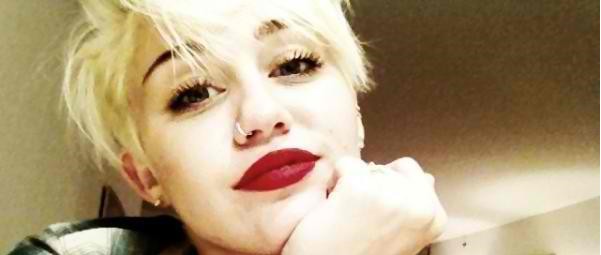 Nέο τραγούδι: Will.i.am ft. Miley Cyrus - Fall Down