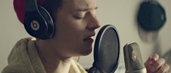 Ακούστε την νέα επιτυχία του Conor Maynard!