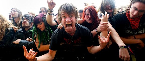 Απογραφή πληθυσμού Μεγάλης Βρετανίας: 6.242 πιστοί στη heavy metal
