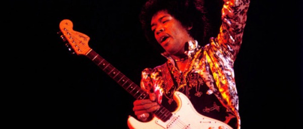 Πωλήθηκε σε δημοπρασία η «κατεστραμμένη» κιθάρα του Jimi Hendrix