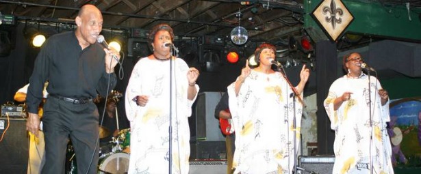 Joyful Gospel Singers στο Half Note 4-10/1!