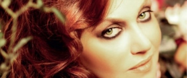 Η Καίτη Γαρμπή τραγούδησε με την Ελένη Μενεγάκη!