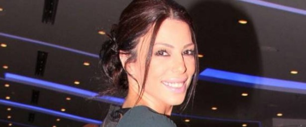 Η Κέλλυ Κελεκίδου live στο Sideradiko στις 19/12