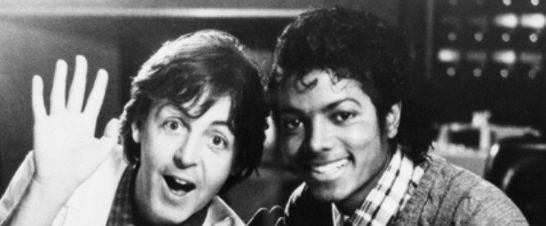 Το «Say Say Say» των Paul McCartney και Michael Jackson ανεβαίνει στο Νο1 των Η.Π.Α. στις 10/12/1983