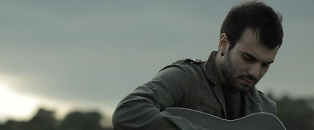 Ολοκαίνουριο video clip από τον Στέλιο Δάβαρη!