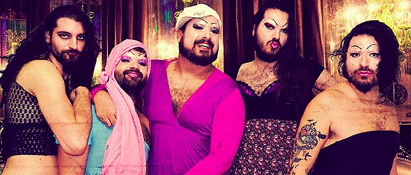 "Δεν ταιριάζετε": το νέο video clip των Trendy HooliGuns!