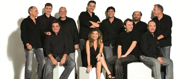 Το μουσικό σύνολο «Ρωμιοσύνη» στο Ρυθμό Stage 10,17/12