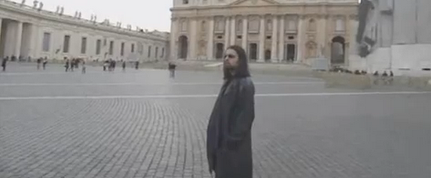 Έρχεται η «Χριστουγεννιάτικη Ευχή» του Μιχάλη Τασίνα!