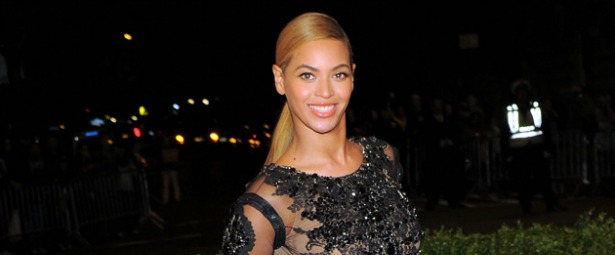 Συνεργασία Beyonce, Rihanna, Lady Gaga και Azealia Banks;