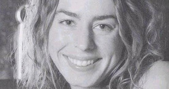 Βιογραφία | Michelle Stephenson