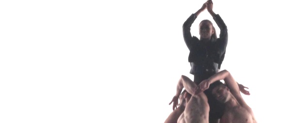 Νέο remix για το "Love Me" της Shaya!