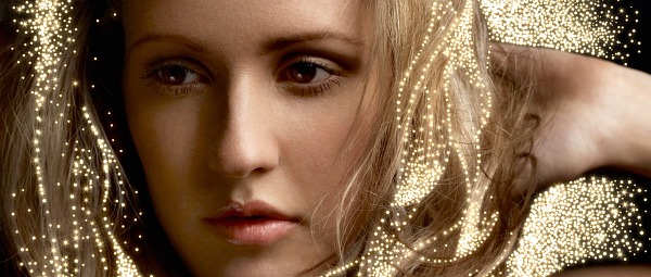 Η Ellie Goulding επιστρέφει πιο «εκρηκτική» από ποτέ!