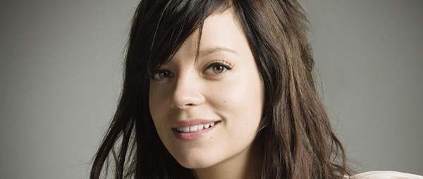 Γέννησε η Lily Allen!