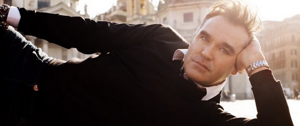 Ο Morrissey και το ακυκλοφόρητο τραγούδι του!(VIDEO)