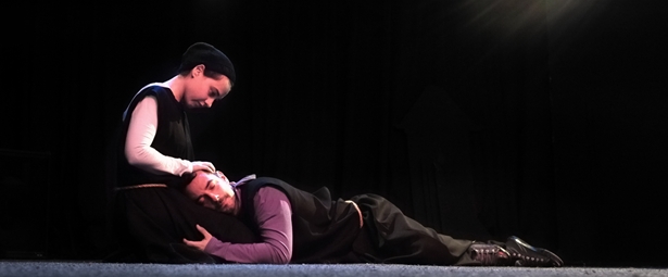 Πάμε Θέατρο: “Η Πάπισσα Ιωάννα” | Είδαμε την παράσταση