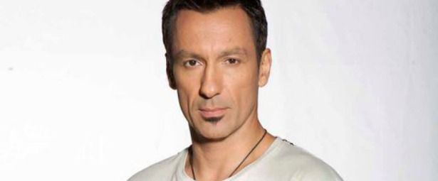 Πέτρος Ίμβριος| Ολοκλήρωσε τα γυρίσματα του νέου video clip του τραγουδιού "Έξω φρενών με κάνεις"